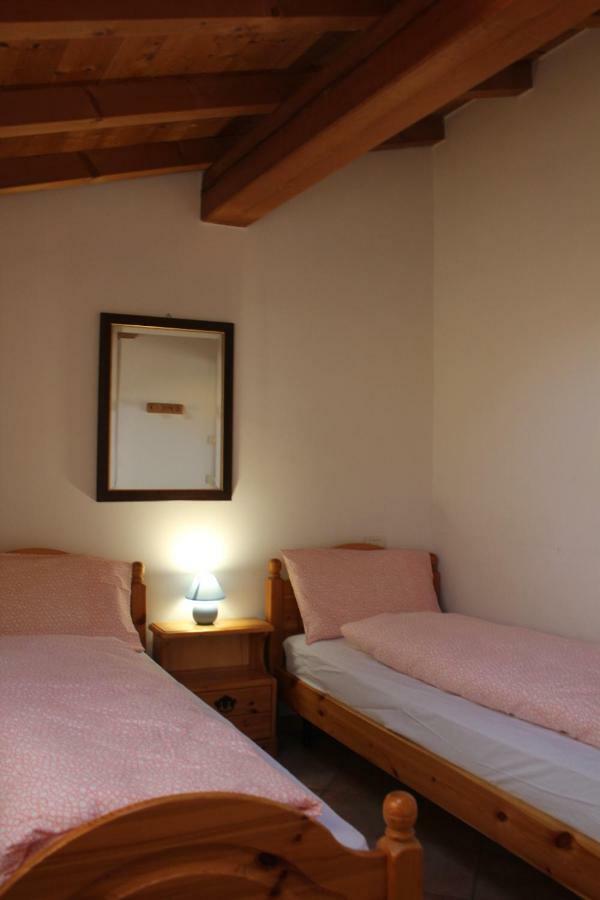Casa Luisa Apartment Bardolino Bagian luar foto